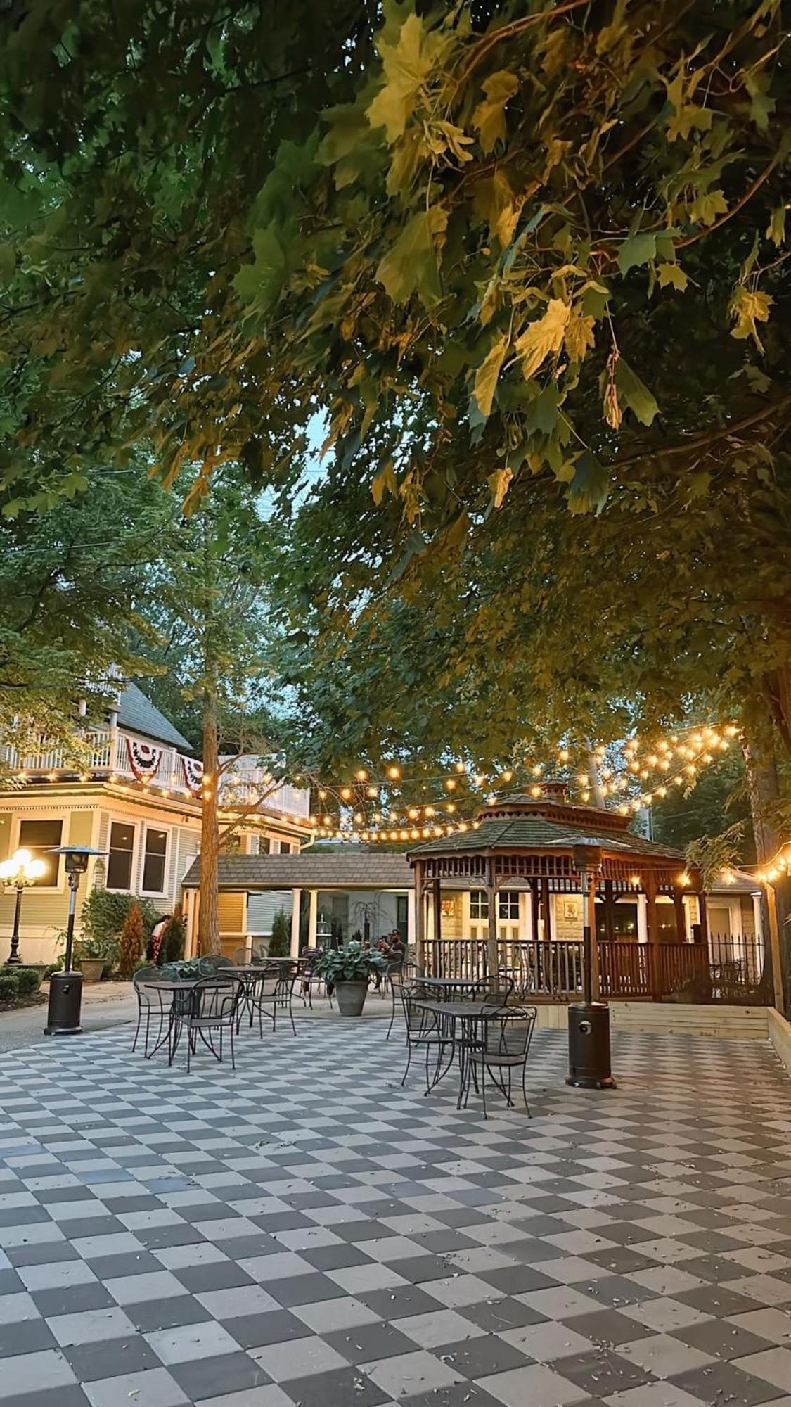 The Ginkgo Tree Bed & Breakfast Mount Pleasant Ngoại thất bức ảnh